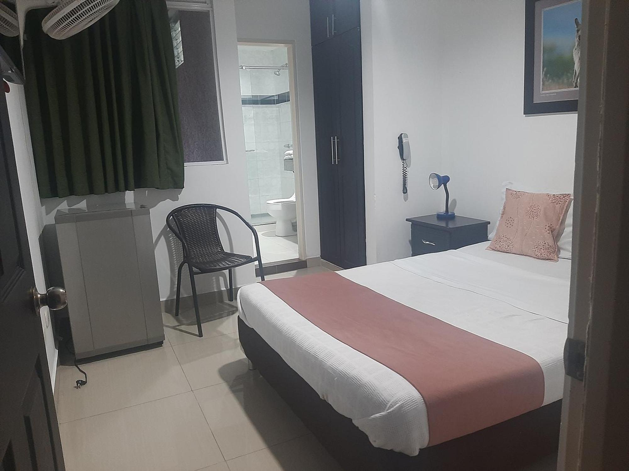 Hotel Aussie Koala Armenia  Εξωτερικό φωτογραφία
